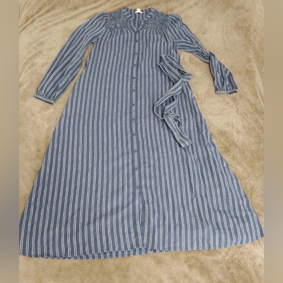 Blue Striped Maxi Dress - Picture 7 of 7